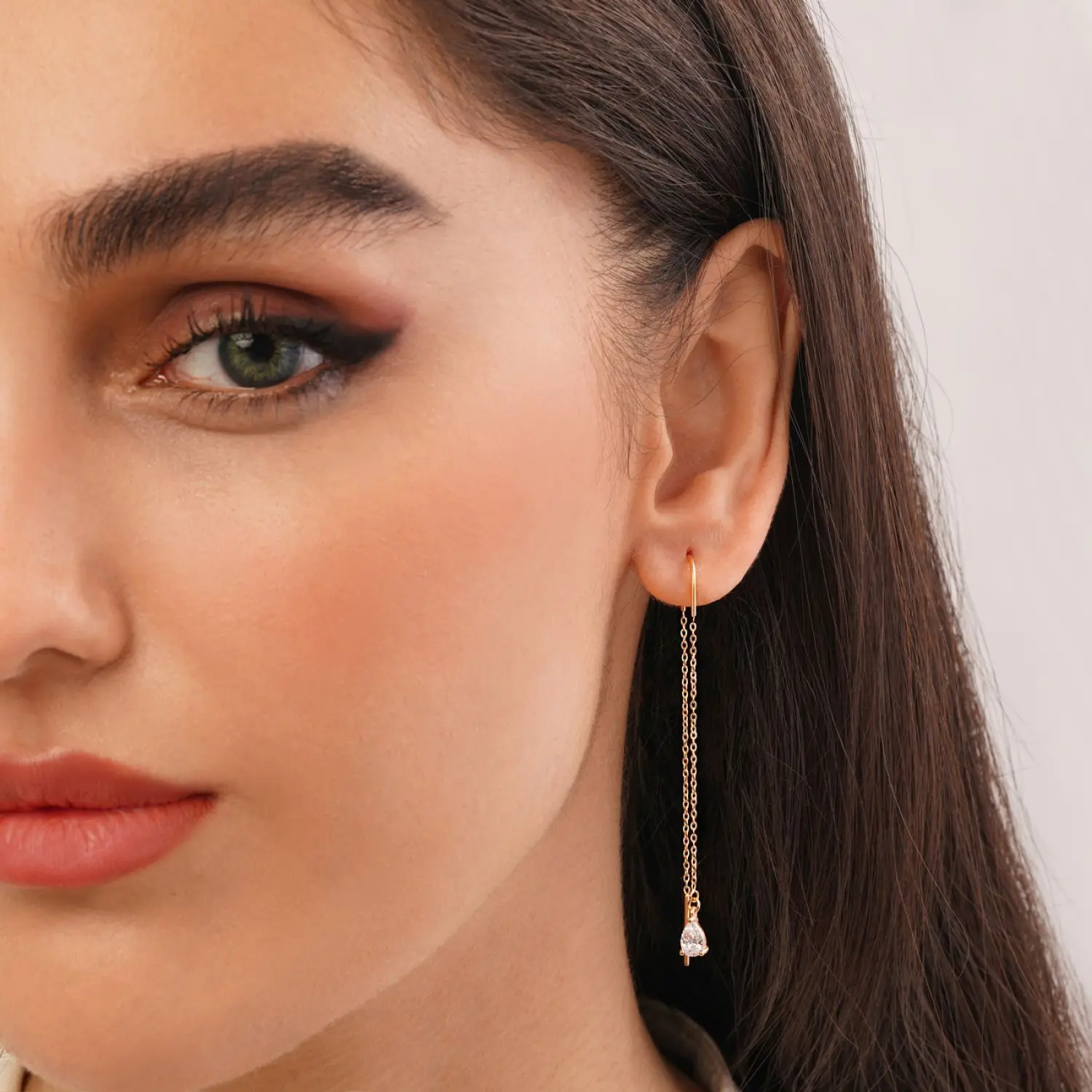 گوشواره شوپینگ نگین دار طلایی